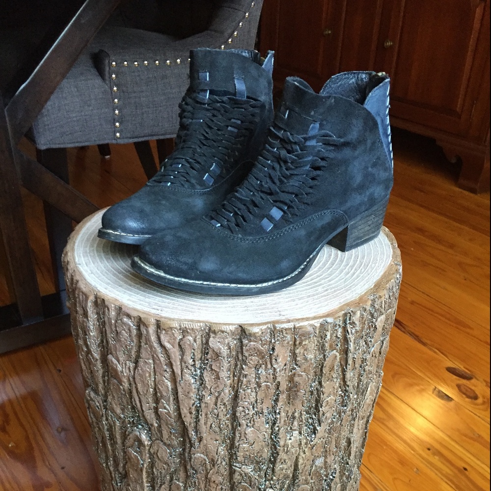 Rebels Cori Woven Suede & Leather Bootie - Picture 2 of 7